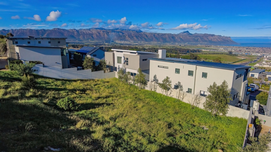 3 Bedroom Property for Sale in Fairhaven Country Estate Western Cape